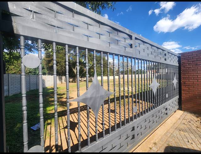 1,260M² VACANT LAND SOLD IN VANDERBIJLPARK SW 5